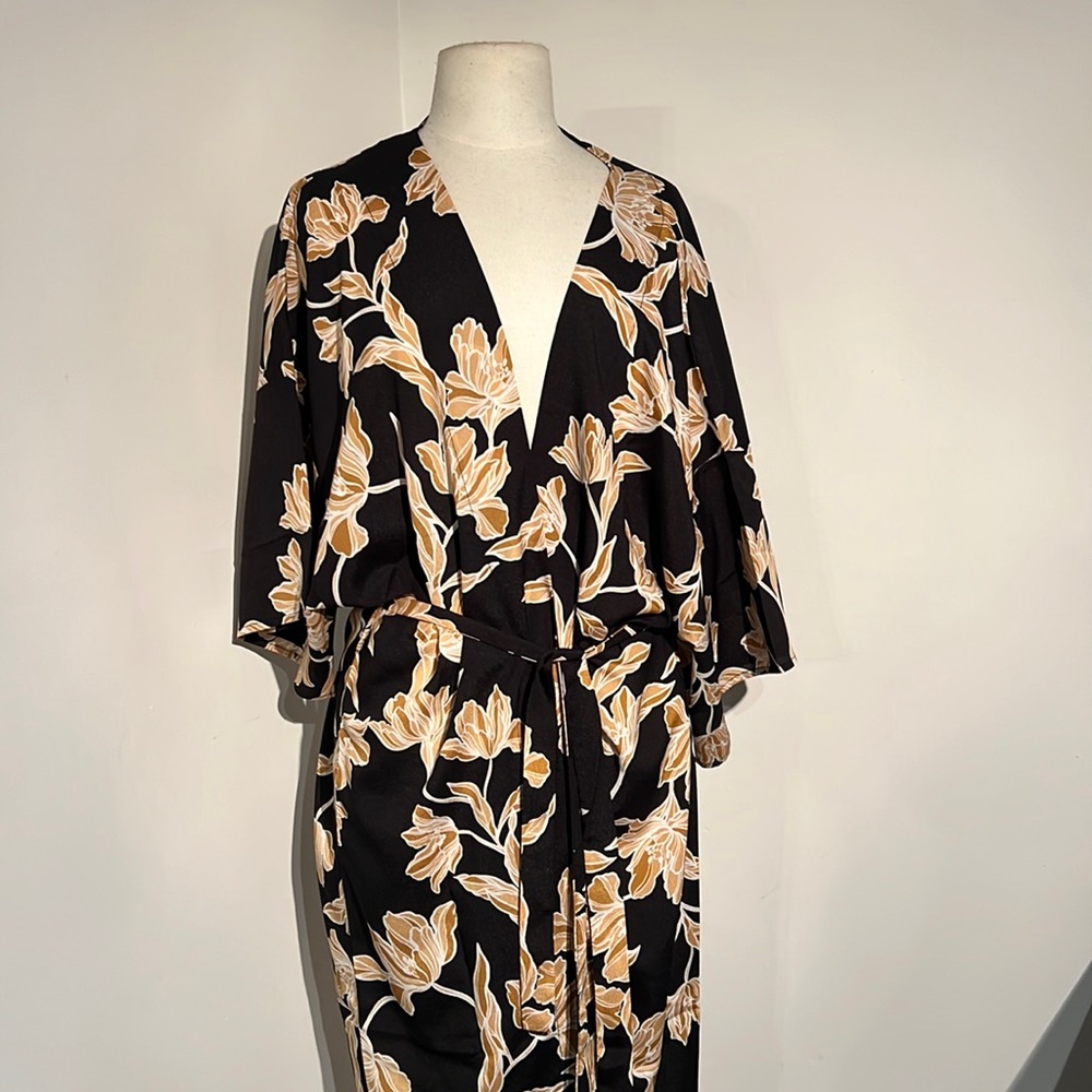Maison Du Soir robe. Black with camel/ tan floral print. Size L/XL